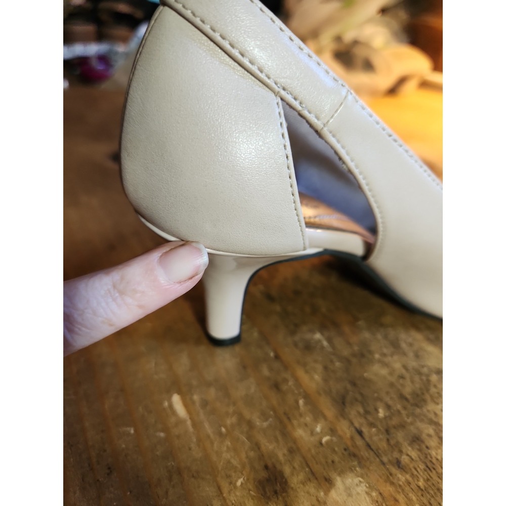 LifeStride Soft System dress pumps In Taupe, Sz 6M - Picture 7 of 11